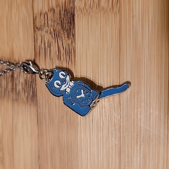 Serenity Blue Kit-Cat Klock clock clip on charm necklace - Picture 2 of 5
